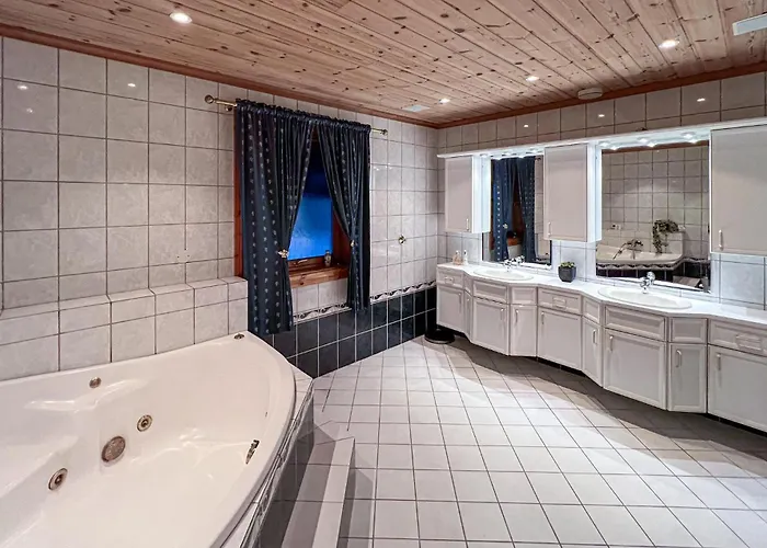 Gorgeous In With Sauna Vanse