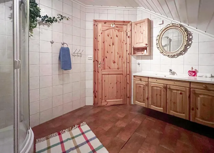بيت للعطل Gorgeous In With Sauna Vanse